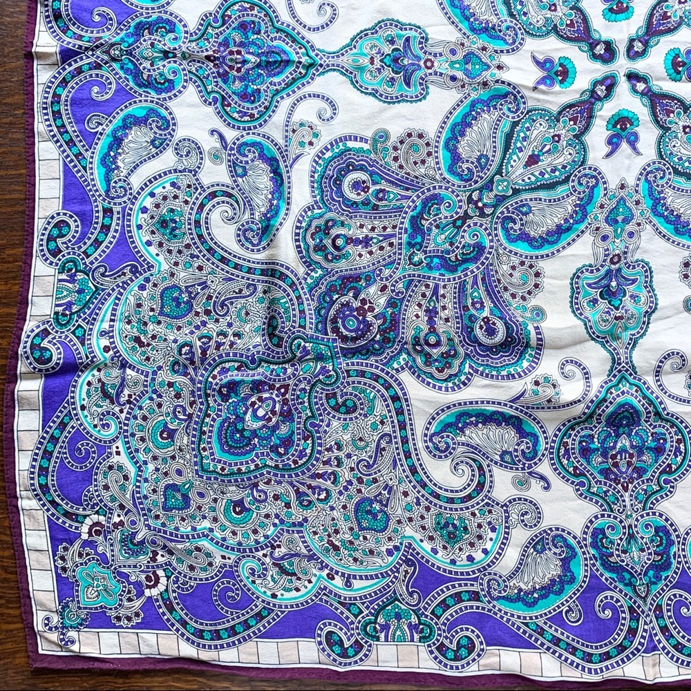Patterned Scarf - Picture 2 of 3